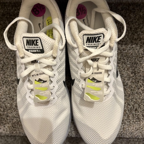 Brand new Nike in-season TR 6 shoes - Picture 3 of 6